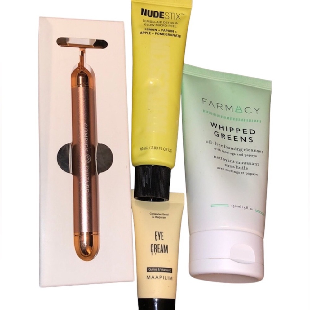 SOLD🤍Skincare bundle